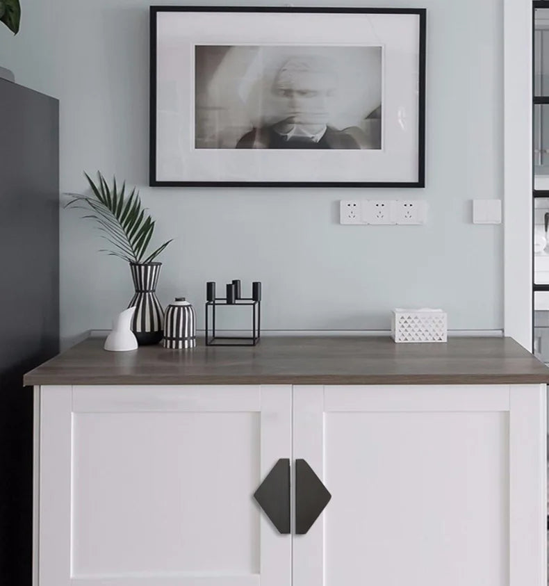 Home Style Cabinet Handles Black and Gold Kitchen Cupboard  Drawer  Door Furniture Handle