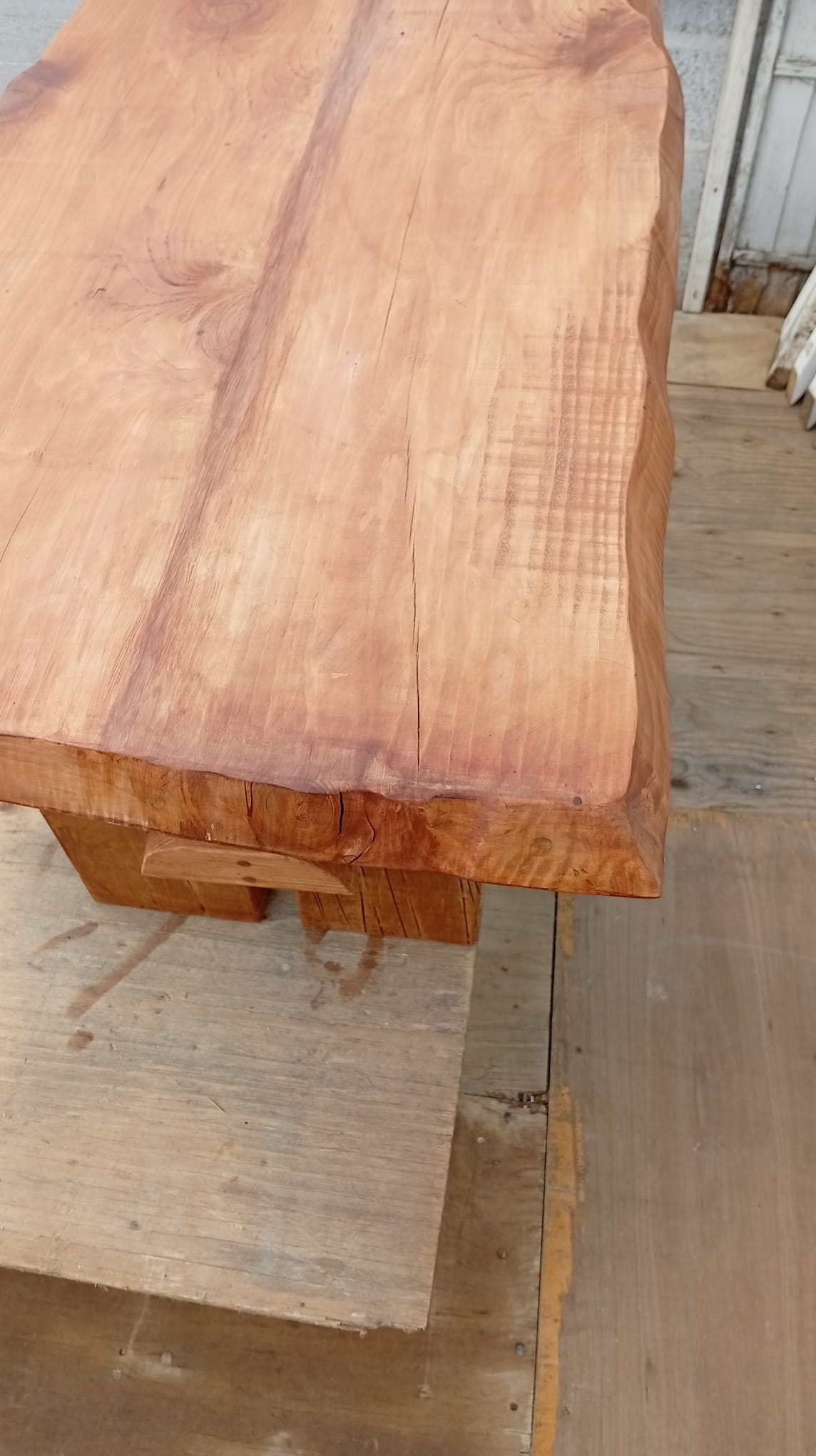 Life Edge Coffe Table